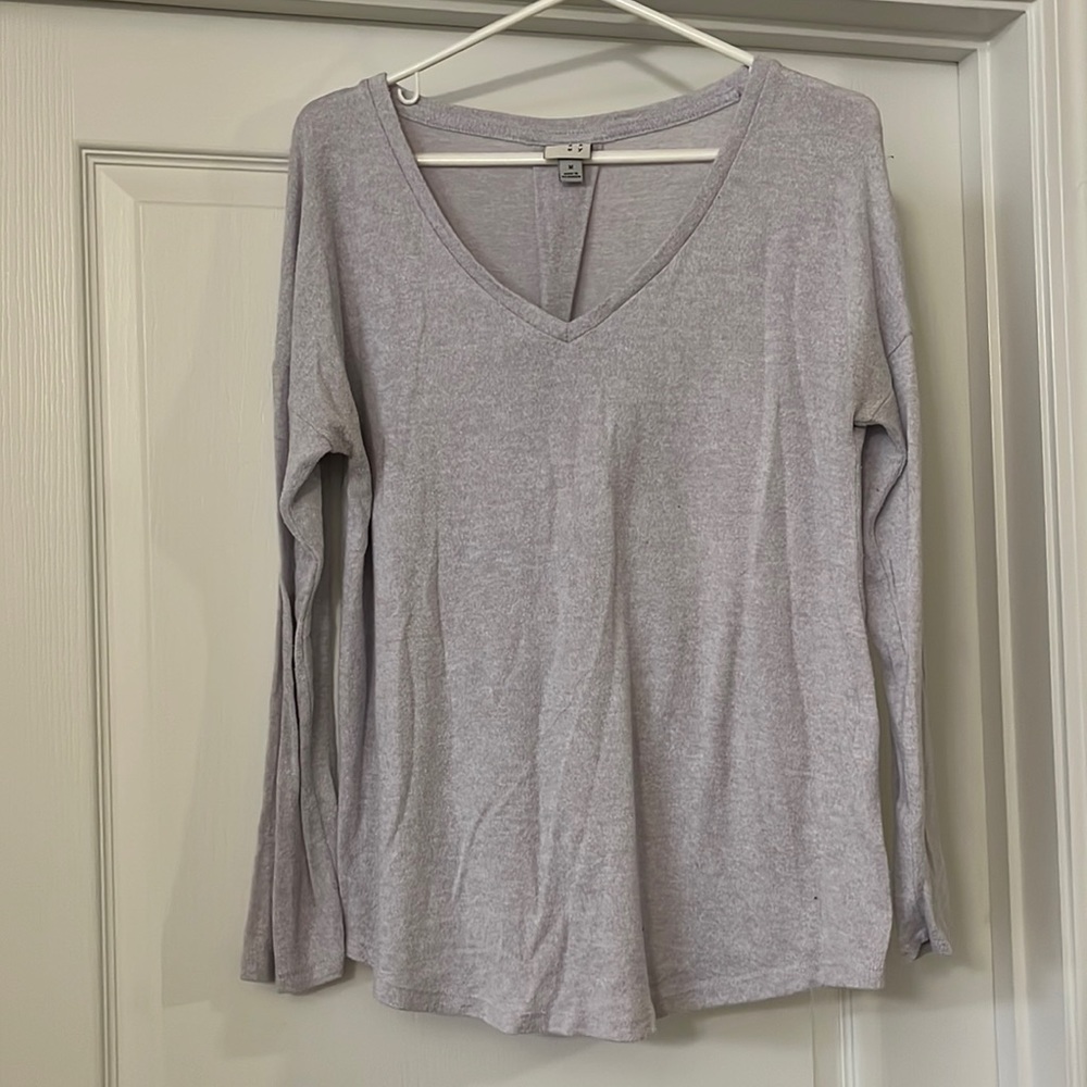 A New Day Lightweight V-Neck Sweater, Women’s Size M, Light Lavender